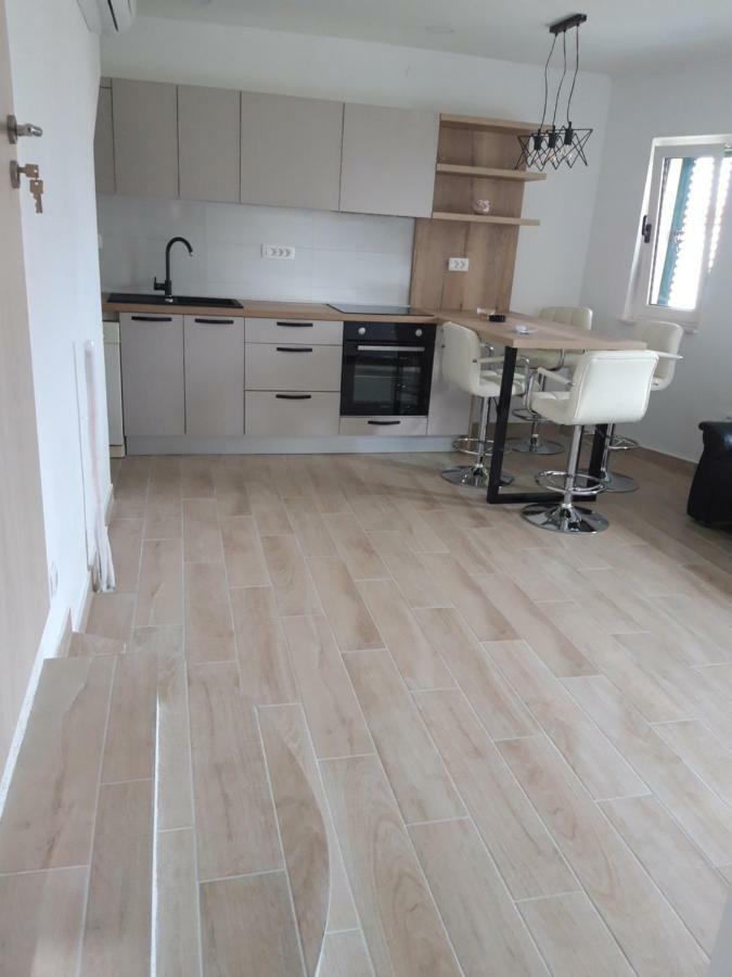 Apartments Lorio Vodice Ngoại thất bức ảnh